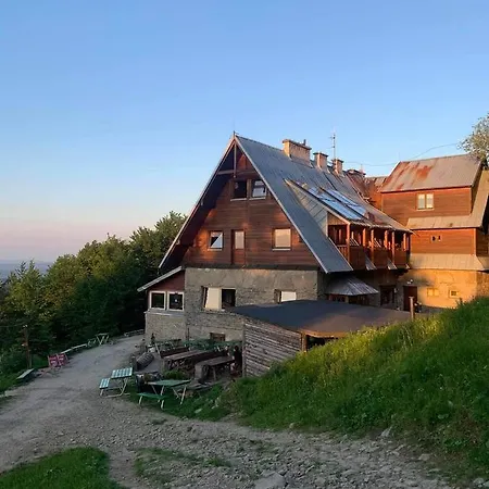 Schronisko Gorskie Pttk Na Jaworzynie Krynickiej